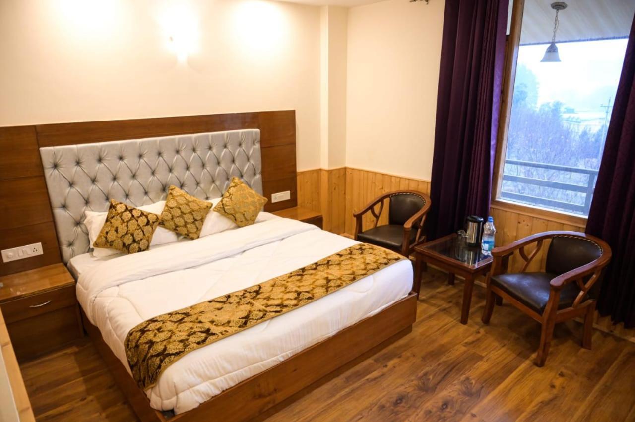 Lotus Inn Rohtang View Manali  Exterior photo